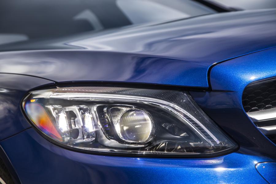 Детали экстерьера Mercedes-AMG C43 4Matic (W205) 2018 года  (NA) (фото 39 из 45)